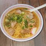 屋台ラーメン まる吉 - チャーシューメン大盛