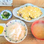 中華料理 仁 - ニラ玉子炒め定食 790円