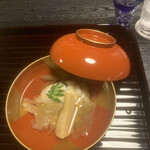 清和荘 - 白魚の真丈と京都山城産の筍のお椀物