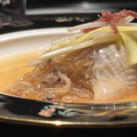 仁修樓 - フカヒレの鶏皮包み