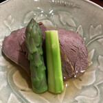 日本料理 太月 - 量少なめコース２３１００円。和牛フィレ出汁しゃぶ。低音調理した旨味で、出汁でさっと炊いた牛フィレは、厚みがあるのに柔らかく、閉じ込められた旨味がたまりません（╹◡╹）（╹◡╹）