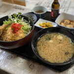 三萬亭 - 