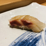 寿司割烹 魚紋 - 鮃