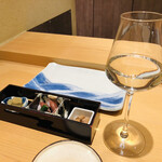 寿司割烹 魚紋 - 