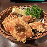 銀座ライオンLEO - チキンの唐揚げ4個 ¥979