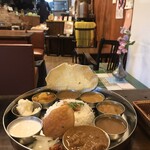 インド家庭料理 ミレンガ - たそがれるミールス