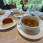 中国料理 星ヶ岡 - 肉汁たっぷりの焼餃子　サンラータン