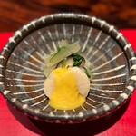Sanpi ryo ron - 聖護院大根と水菜ホタテのお浸しにゆず味噌掛け