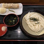 Odoru Udon - ざるうどん￥510＋ちくわ磯部揚げ丸一本￥160＋とろとろ半熟玉子￥140