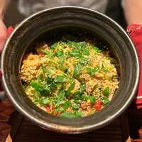 賛否両論 - シャケと海老芋と金時人参炊き込みご飯