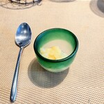 La Brianza - レモンオレンジラム酒スパークリングワインのポンケ。この頃の定番おいしいお口直し。