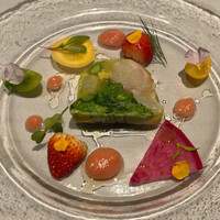 サザンタワーダイニング - サザンタワーダイニング(真鯛のマリネとカラフル野菜のプレッセ)