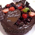 アトリエ　ル・クール - チョコ系のホールケーキ