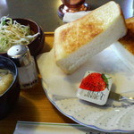 喫茶 俺ん家゛ - 厚切りトースト　420円　2013/07