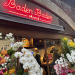 Baden Baden Stand - 