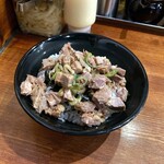 横浜家系ラーメン 三郷家 - 肉まぶし150円。