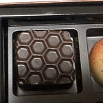 Chocolaterie&Bar ROND-POINT by Hirofumi Tanakamaru - 