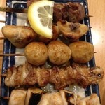 でんじろう - 串盛り五本（鶏） 550円