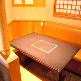 Kurashiki Taishuu Kappou Sennari - 10名様用のボックス席個室もあります、カジュアルなご接待やご家族でどうぞ