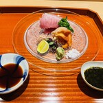 Ichita - お造り: めじ鮪と赤貝