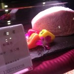 大淀河畔 みやちく - このお肉がチャンピオン牛のお肉です。