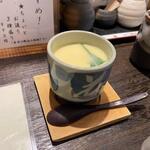 Sushi kaisen itto gongou - ランチの最後は熱々の茶碗蒸しをいただいてこの日のランチは終了です・・・
                         
                        おご馳走様でした。