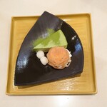 Ohitsugohan Shiroku Jichuu - 桜かおるひんやり抹茶ケーキ