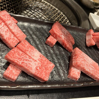 焼肉専科 肉の切り方 日本橋本店 - 強力な上位打線。