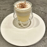 flare - 味宝卵のフラン 河豚の白子と根パセリのカプチーノ添え