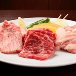 Yakiniku Ushinomaki - カルビ盛り
      通常価格　¥2,486
      会員価格　¥2,186