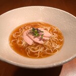 ル デフィ オサナイ - 鳥出汁ラーメン