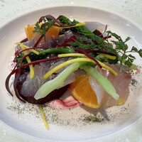 ベージュ アラン・デュカス 東京 - 