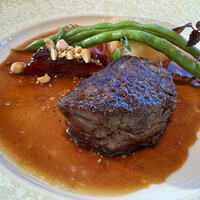 ベージュ アラン・デュカス 東京 - 