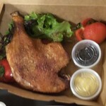 イル・ソーニョ - 鴨のコンフィサラダ仕立て