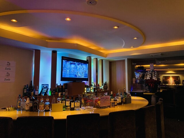 Minna no BAR HANIWA photo 4