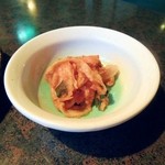 焼肉 松喜 - キムチ。