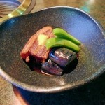 焼肉 松喜 - 豚の角煮。