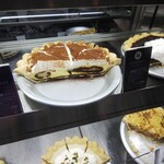 The Pie Hole Los Angeles 큐우가루이자와 - 쇼케이스