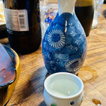 富田屋 - 地酒は“与謝娘(与謝野町)”
      熱燗(2合)