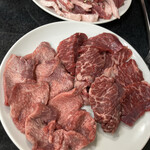 堀口畜肉直営 焼肉 ほりぐち - 
