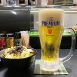 三酉屋 - 生ビールとお通し