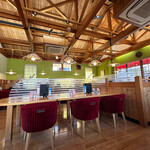 コメダ珈琲店 - 内観