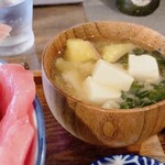 お酒とご飯 たく - さつまいもの味噌汁