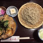 寿々喜 - セット　親子丼と盛り蕎麦