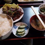 串武 - 牛ハラミ定食