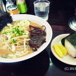 博多ラーメン八千亭 - みそ味ネギダーメン700円