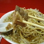 学 - (2013年7月再訪)ラフティーのような豚は脂がしっかりして、旨い♪