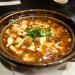 中国四川料理石林 - 石林といったら四川麻婆豆腐・・・しかし、連れ向けの甘口ですので参考にならない絵です・・・（＾＾；こちら本来の麻婆豆腐は赤黒いです！