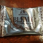 キッチン ブルー グローブ - お菓子のアップ