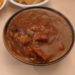 Resutoram Monte - ○カレー
                      トマトの酸味とスパイスの辛さが
                      特徴的な味わい。
                      
                      この味わいが好きな方もいるだろうとは思える。
                      
                      僕的にはもう少し酸味が落ち着いてる方が
                      好みな味わいだった。